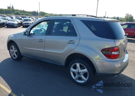2008 Mercedes-Benz Ml 350 4Matic из США, поврежденный, VIN 4JGBB86E38A393594